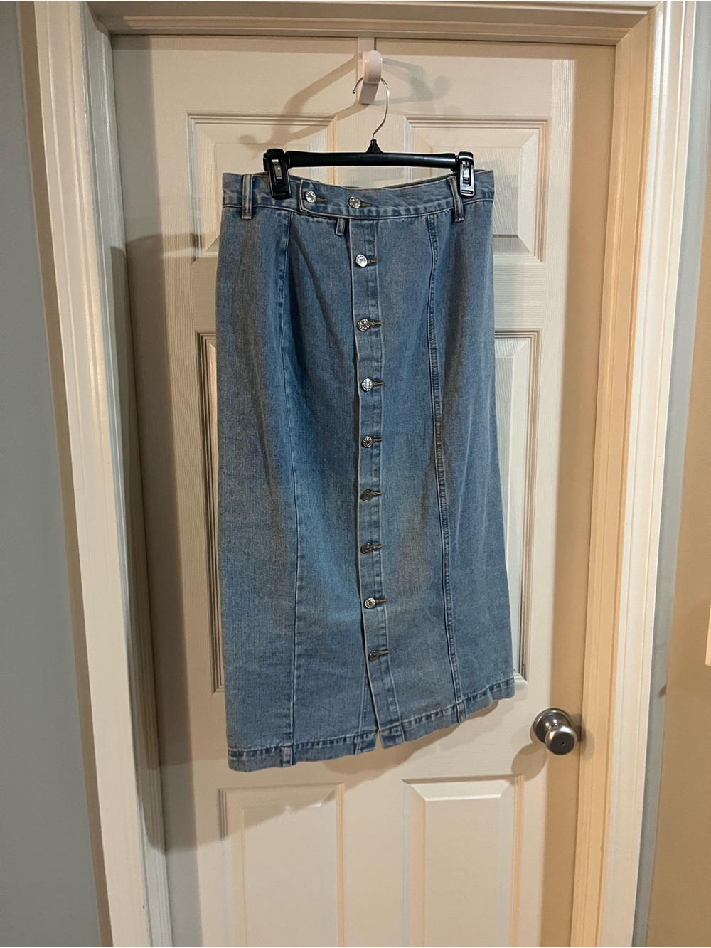 Lee Light Blue Denim Midi Skirt with Front Buttons